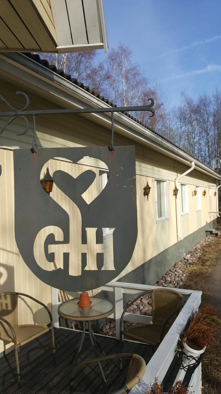 Gasthaus Henri Raisio Esterno foto
